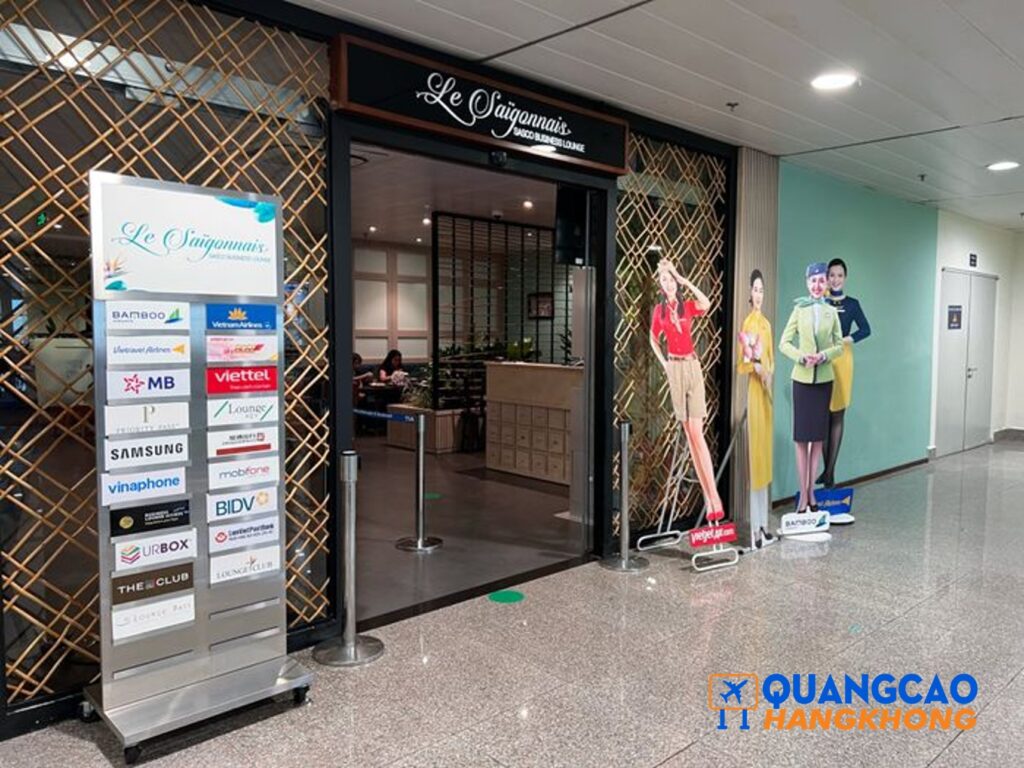 Quảng cáo tại phòng chờ thương gia sân bay Tân Sơn Nhất