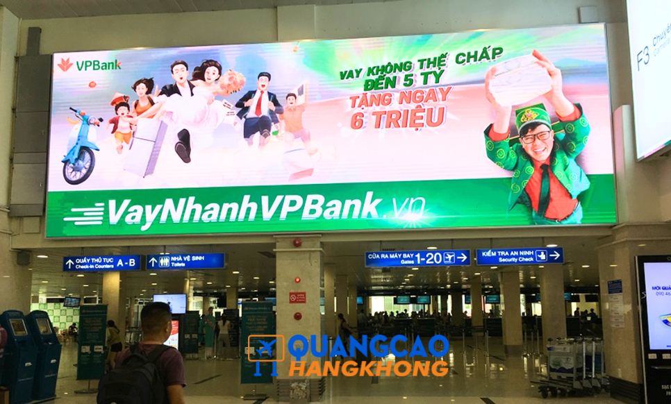 Quảng cáo kỹ thuật số LED tại nhà ga sân bay Phú Bài