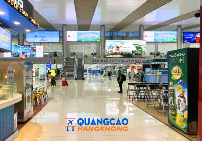 Dịch vụ quảng cáo tại sân bay Cam Ranh dễ dàng gây chú ý tới khách hàng