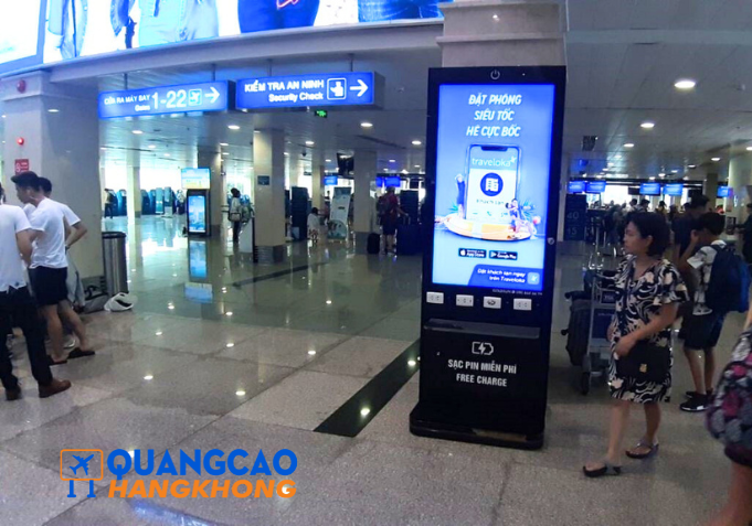 Hình thức quảng cáo tại trạm sạc điện thoại