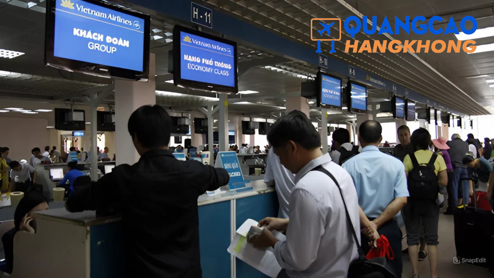 Khu vực check-in sân bay Cam Ranh