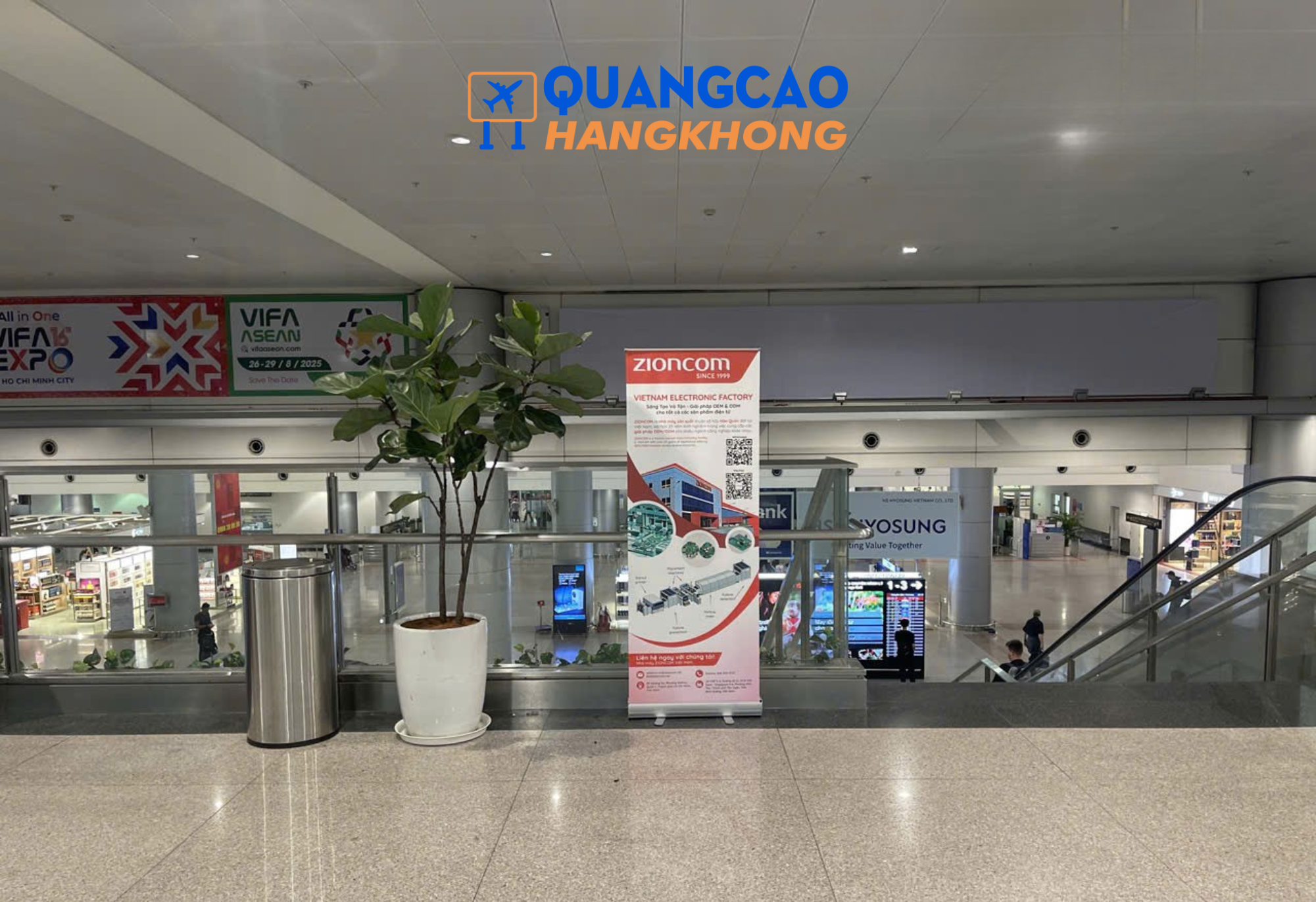 Quảng cáo standee