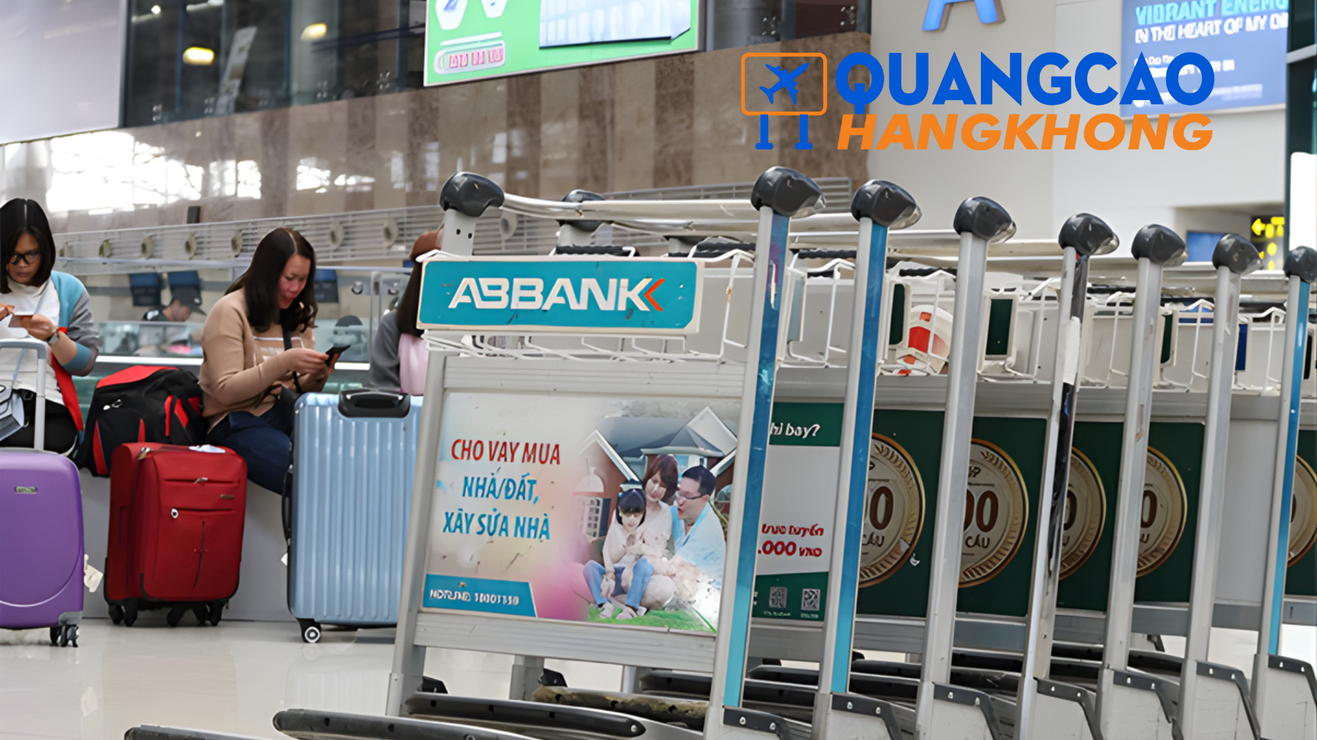 Quảng cáo trên xe đẩy hành lý 