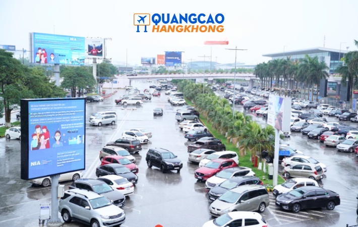 Quảng cáo biển tấm lớn