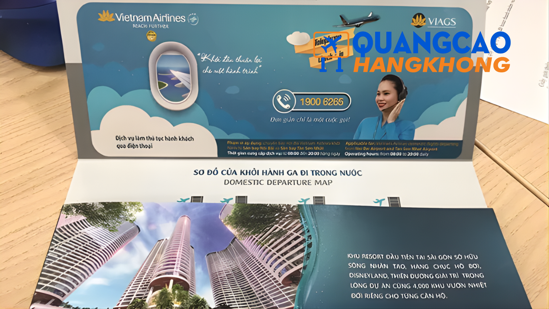 Quảng cáo trên thẻ lên máy bay 