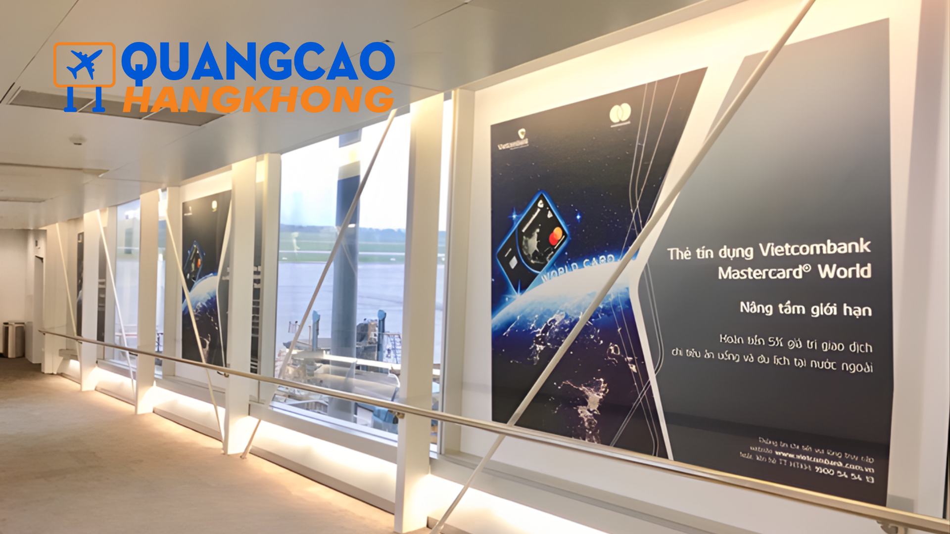 Quảng cáo dán decal xe đẩy hành lý 