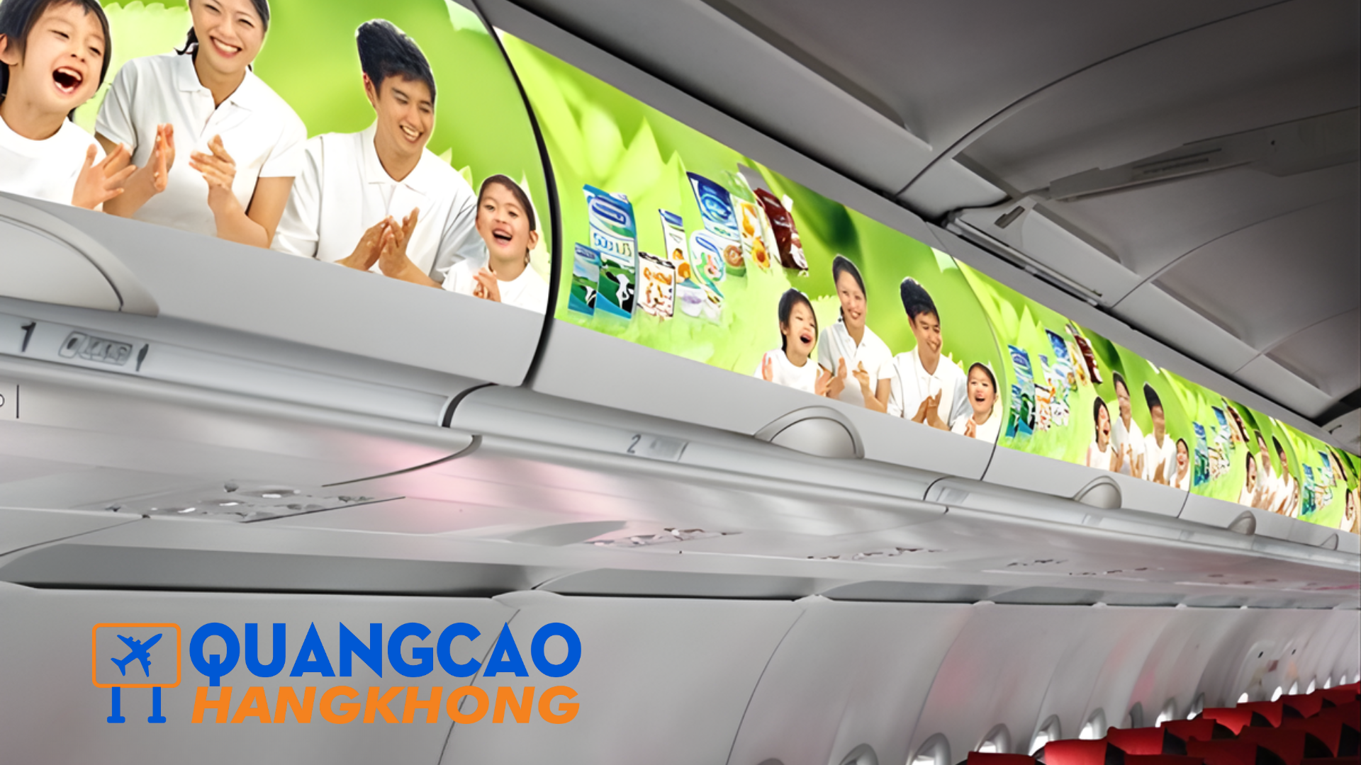 Quảng cáo trên nắp hộc đựng hành lý