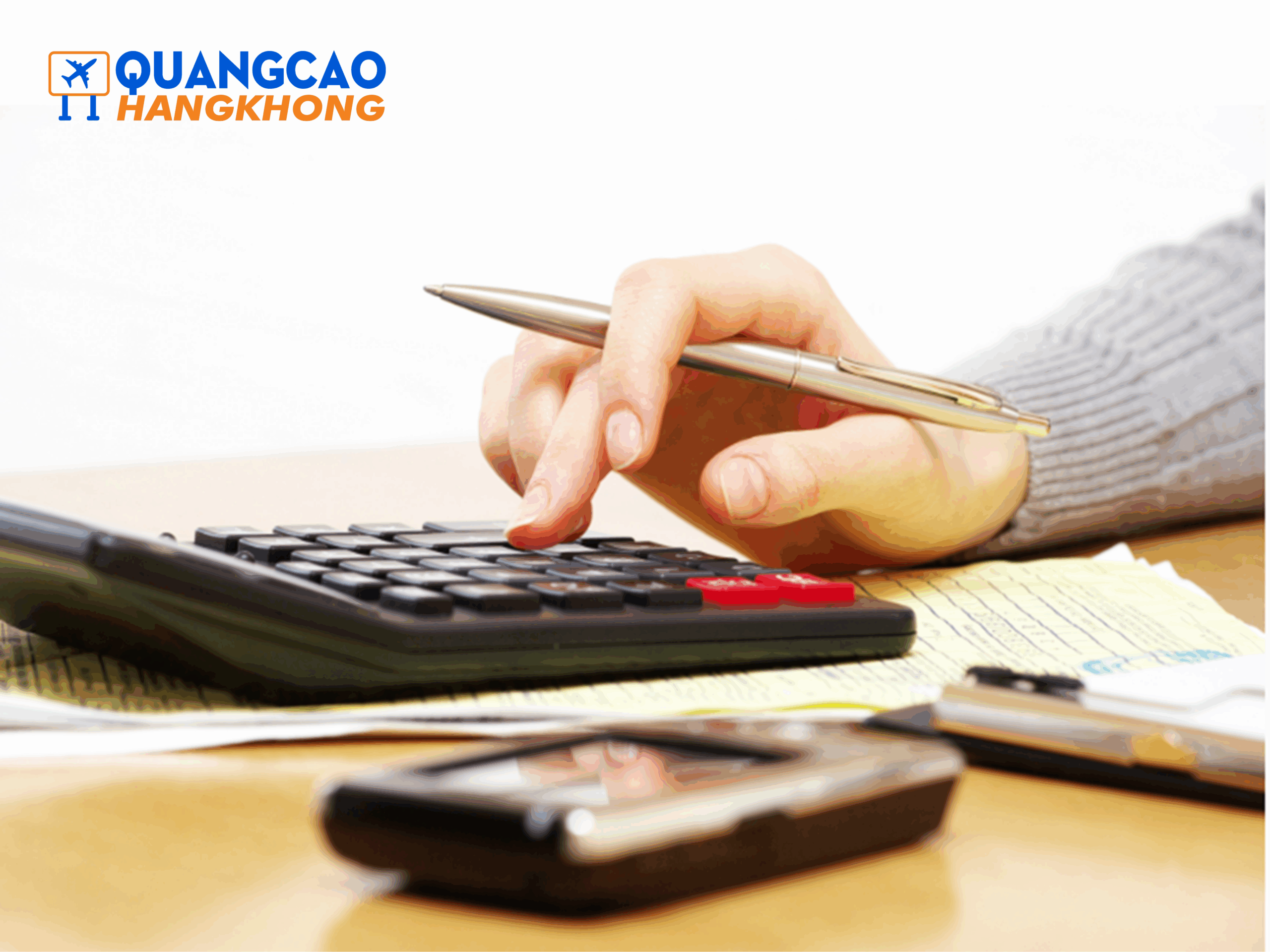 Chi phí quảng cáo màn hình LED sân bay Phú Bài phụ thuộc vào nhiều yếu tố