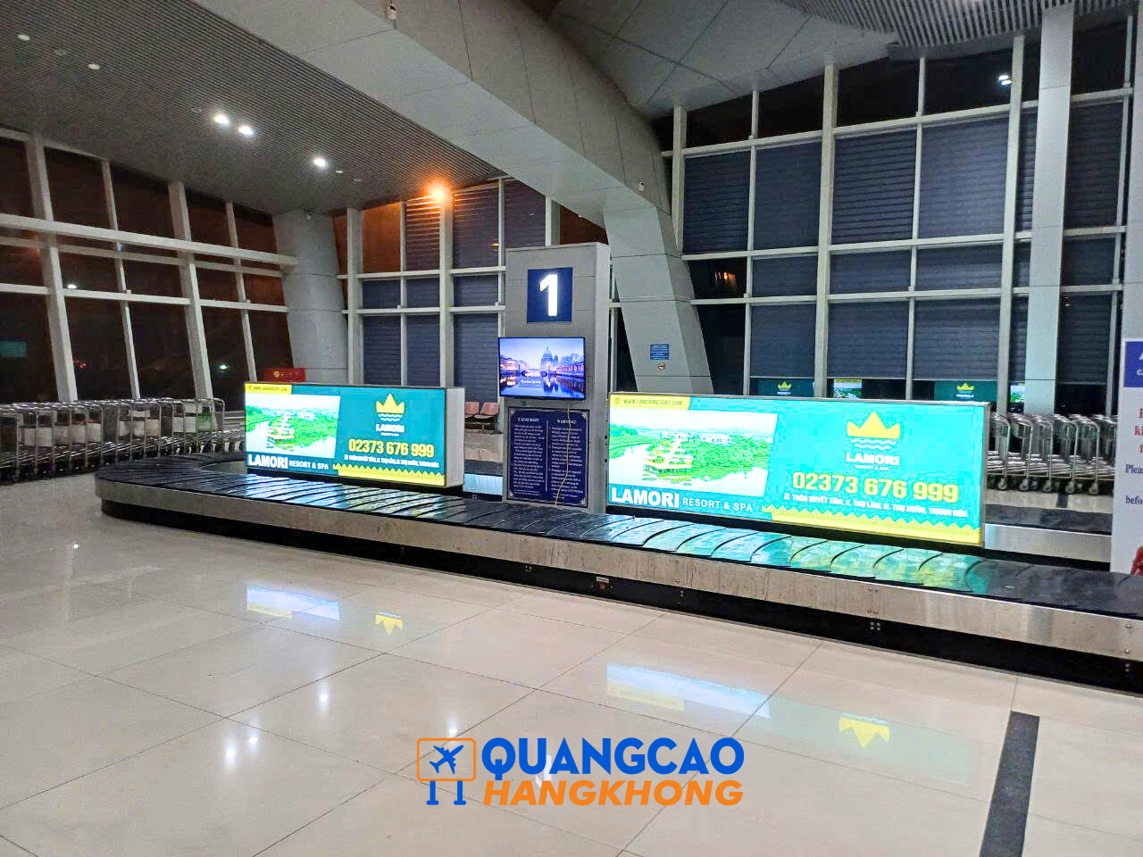 Quảng cáo biển hộp đèn