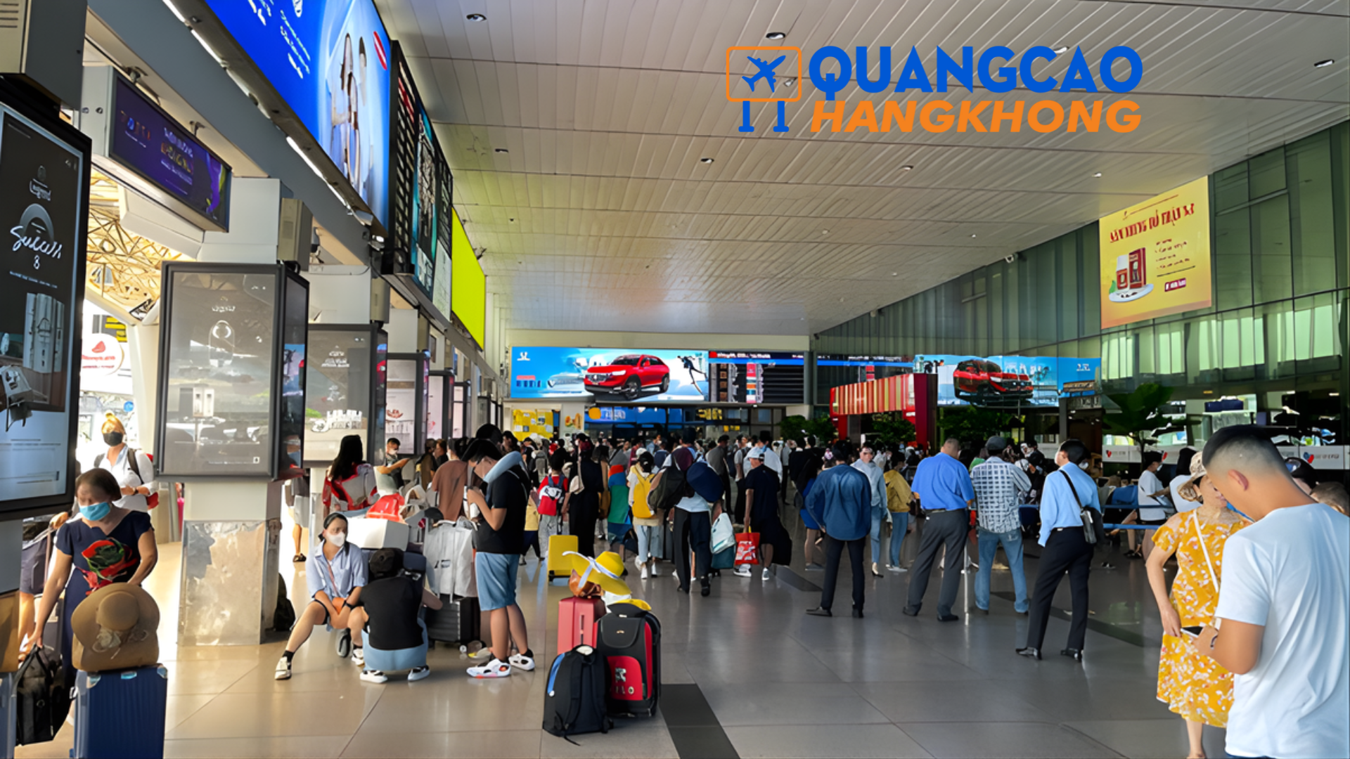 Quảng cáo màn hình LED sân bay khu vực ra/vào sân bay