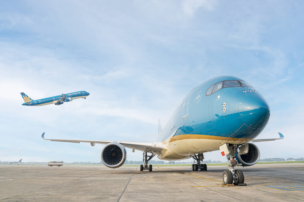 Vietnam Airlines trong Top 25 hãng hàng không an toàn nhất thế giới 2026 – gợi ý doanh nghiệp triển khai quảng cáo hàng không trên máy bay và tại sân bay.