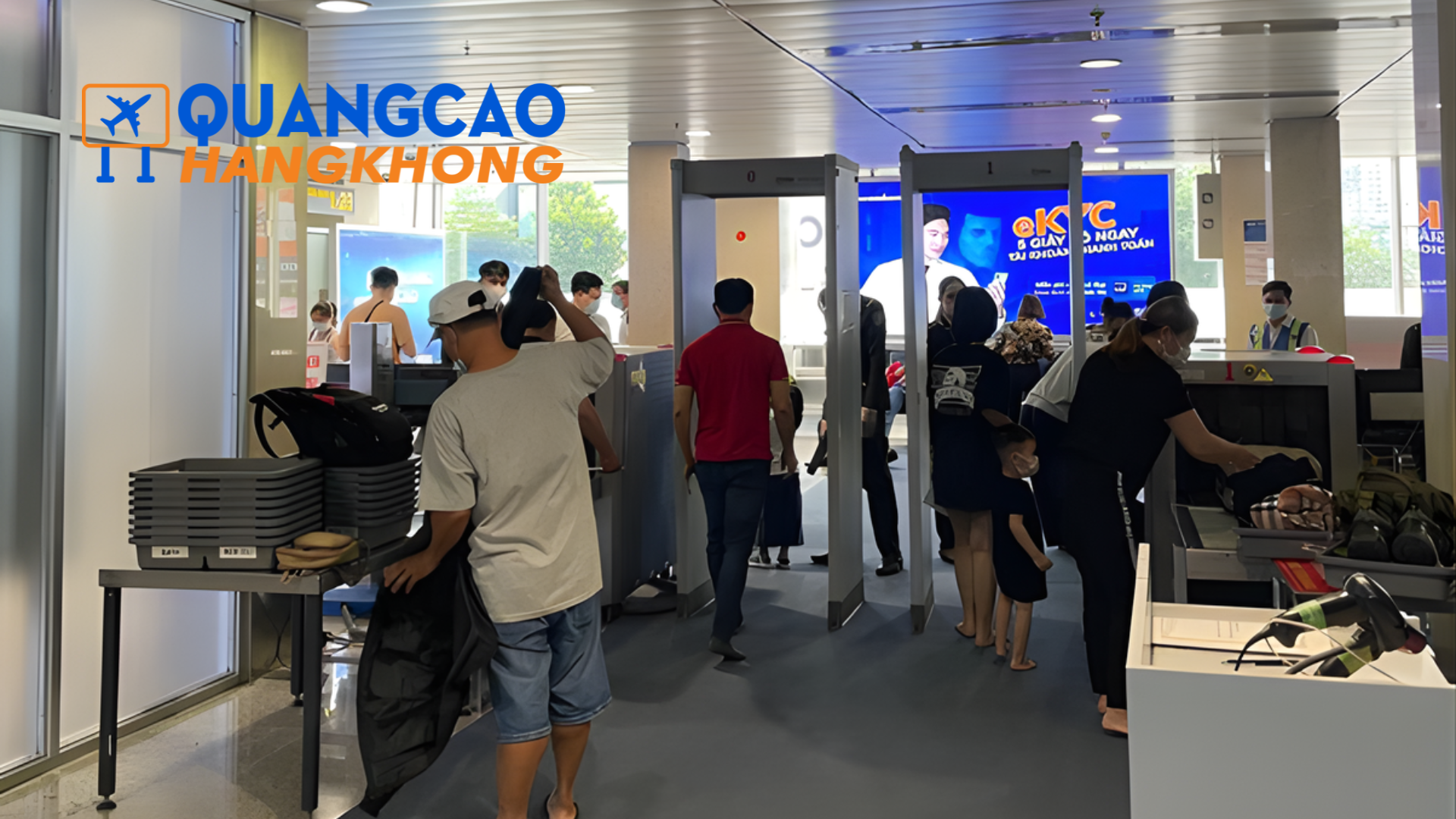 Quảng cáo biển hộp đèn khu vực soi chiếu an ninh