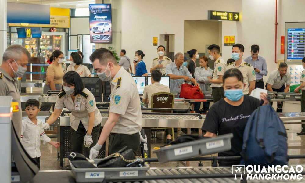 Vị trí đặt biển hộp đèn quảng cáo sân bay Cam Ranh tại các điểm bắt buộc đi qua.