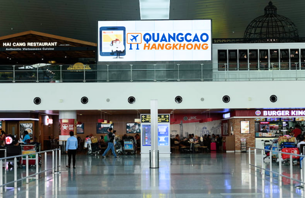 Quảng cáo biển hộp đèn tại khu vực sảnh công cộng