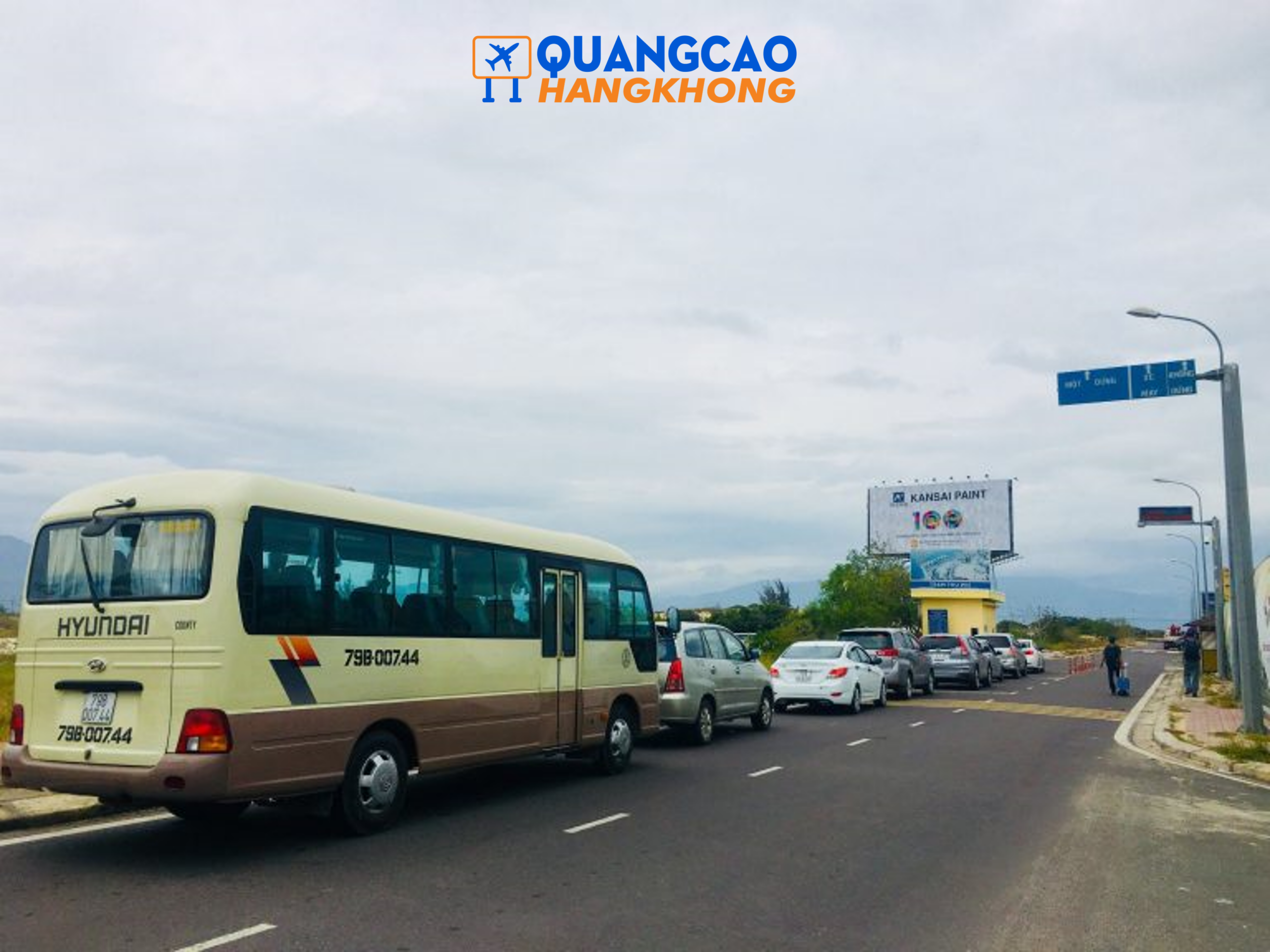 Quy trình triển khai pano quảng cáo tại sân bay Cam Ranh