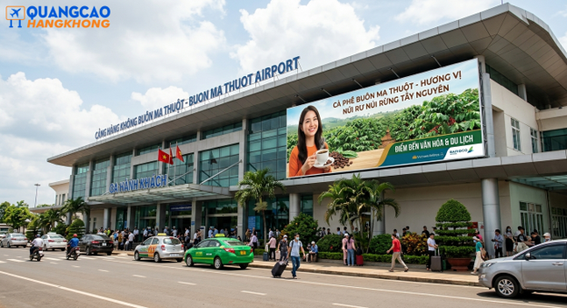 Pano quảng cáo tại sân bay Buôn Ma Thuột khu vực mặt tiền nhà ga hành khách