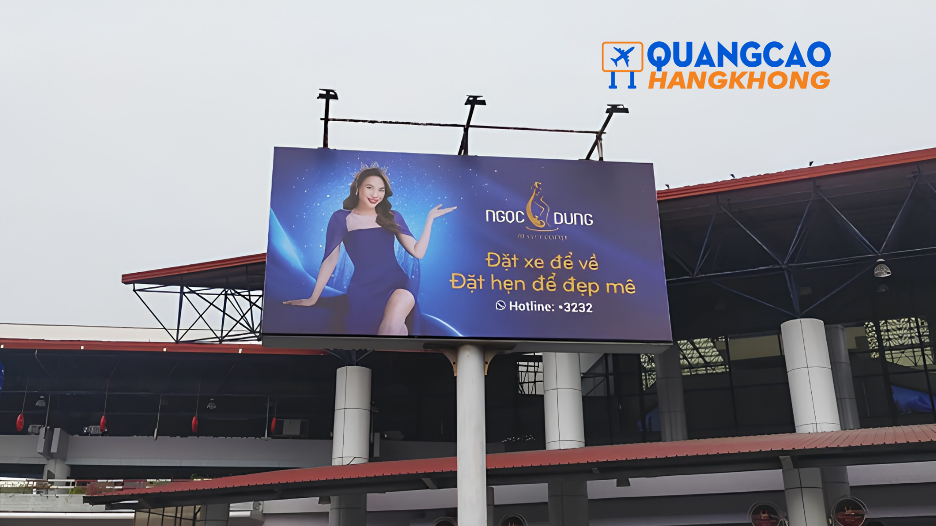 Pano quảng cáo giúp doanh nghiệp gia tăng độ nhận diện thương hiệu và tiếp cận lượng lớn hành khách.