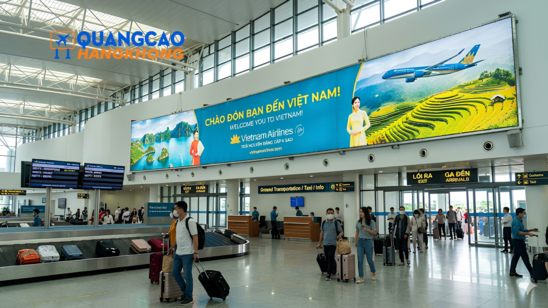 Pano quảng cáo khu vực ga đến